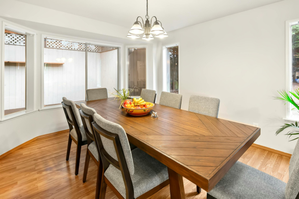 6 seater dining table